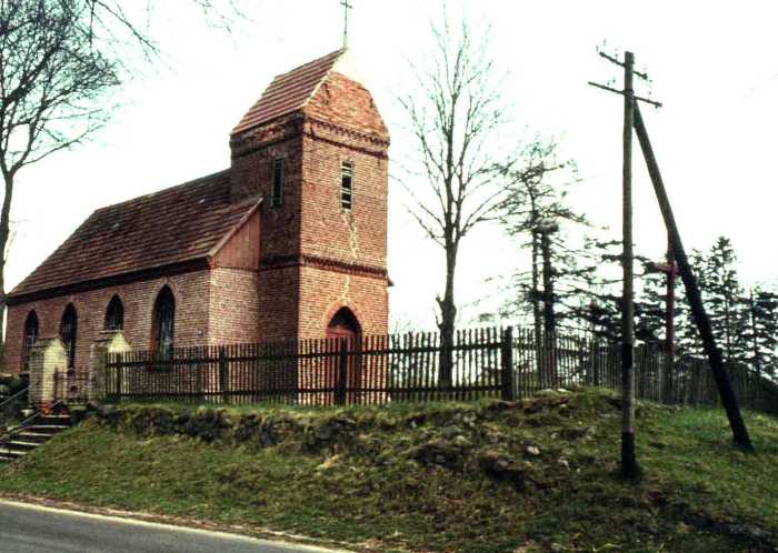 Kirche von vorn